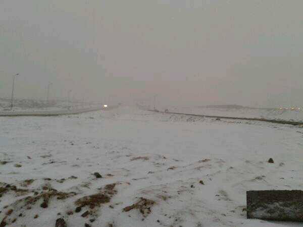 Cairo-Suez Road (ahna illy 2olna la2)