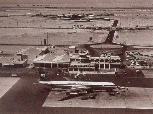dubai_airport_70s