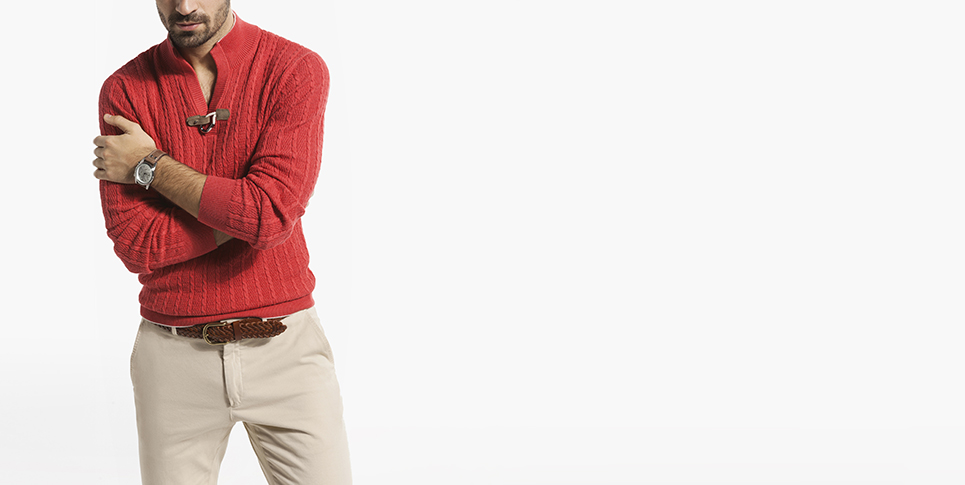 SEMI-TURTLE NECK CABLE KNIT WITH LEATHER TRIM