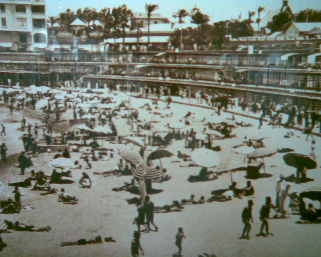 Stanley Beach, 1950