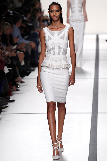 ellie saab structured