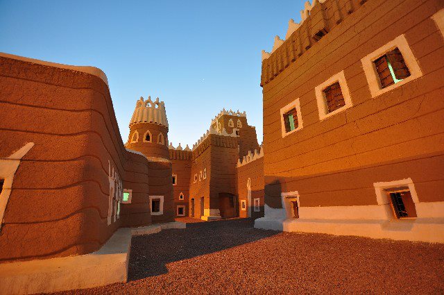 Najran (Via)