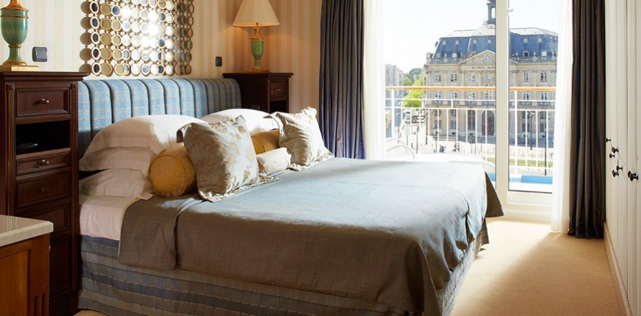 three_bedroom_pic5-930x459