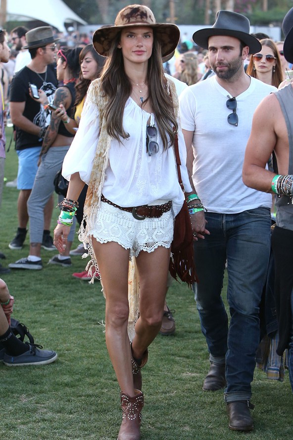 alessandra-ambrosio_glamour_15apr13_wen_b_592x888