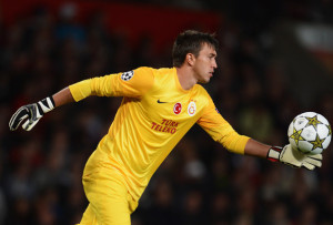 Fernando+Muslera+Manchester+United+v+Galatasaray+lQNYSLRFrWhl