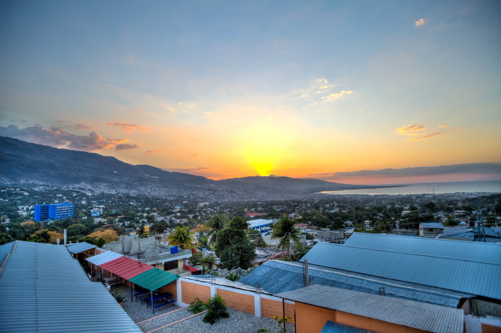 IMG_6962_3_4_tonemapped-3