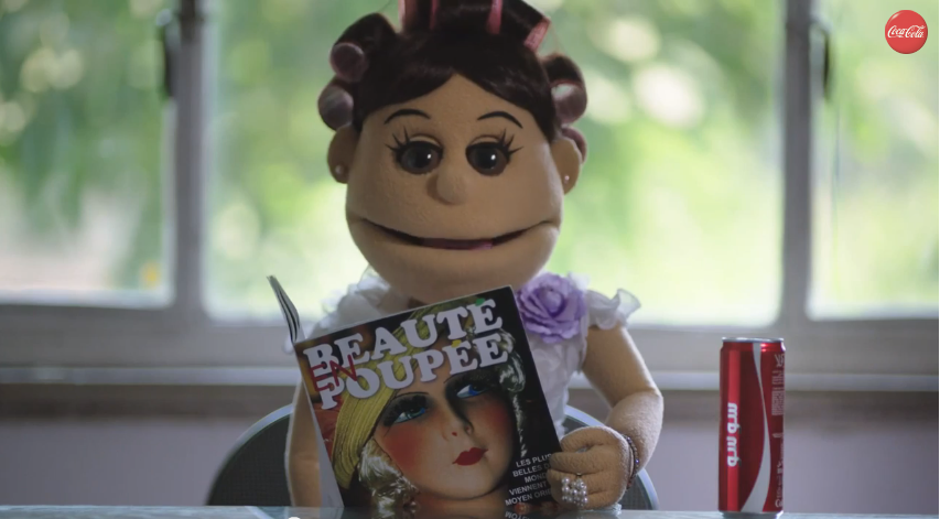 كوكاكولا أحلى مع