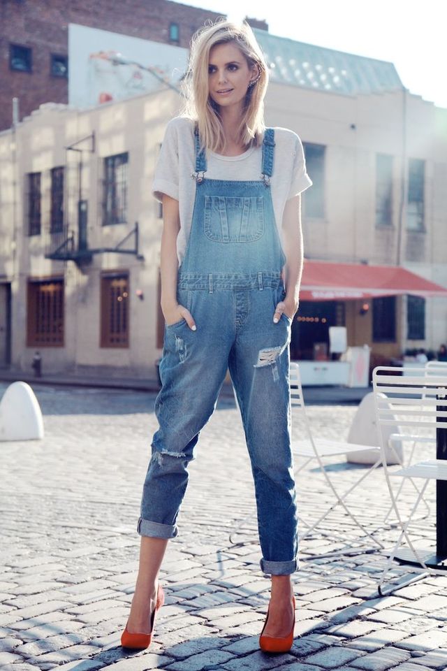 large_101_Different_Ways_to_Wear_a_White_T-shirt-33