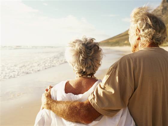 1C7310005-tdy-130510-old-people-love.blocks_desktop_medium