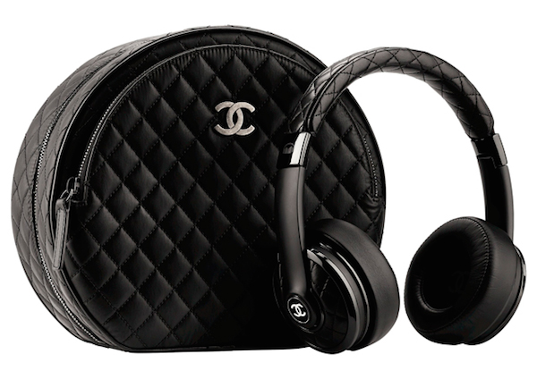 � CHANEL