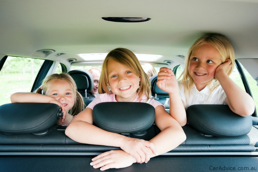 kids-in-car