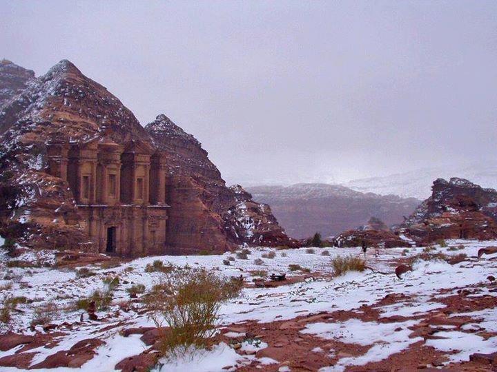 snowfall-petra-jordan