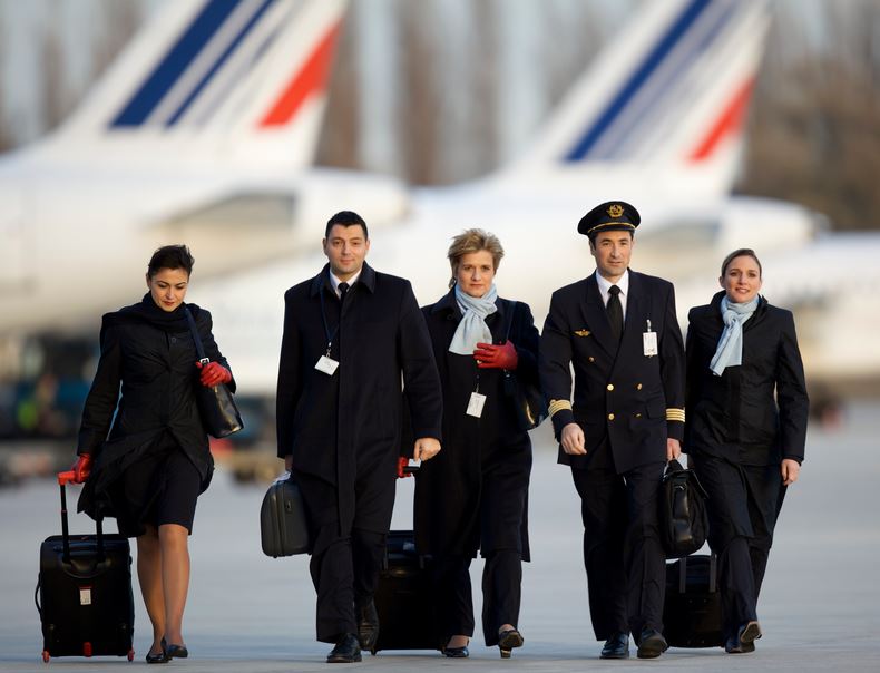 ve-may-bay-hang-air-france-gia-re