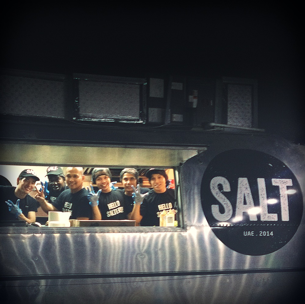Thanks to the great staff for the amazing quick and organized service.