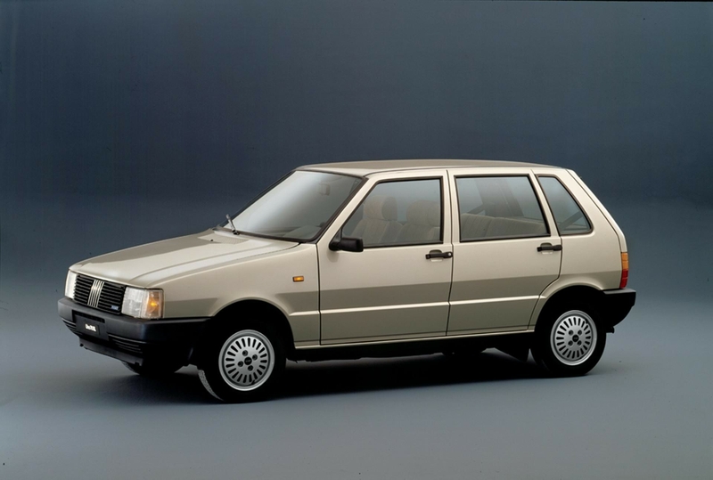 cars fiat vehicles fiat uno 1920x1294 wallpaper_www.wall321.com_51