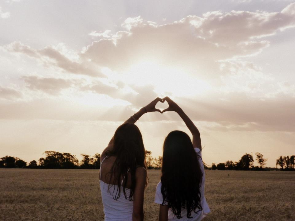 best-friends-bff-field-freedom-friends-Favim.com-460013