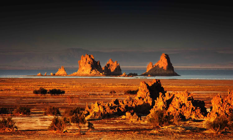 djibouti-lac-abbe-lake