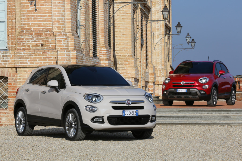 Test Driving the New Fiat 500X in Italy