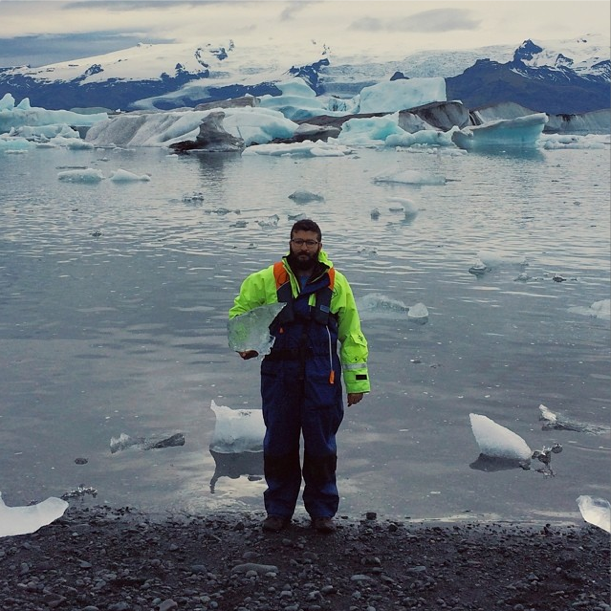 "Hi! I chewed 1000 years old pieces of ice yesterday :) #spammingyoufromiceland" ()