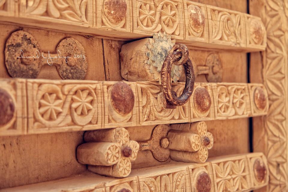 Close-up details of traditional doors (Ahmed Yahya Bin Yahya/Via)