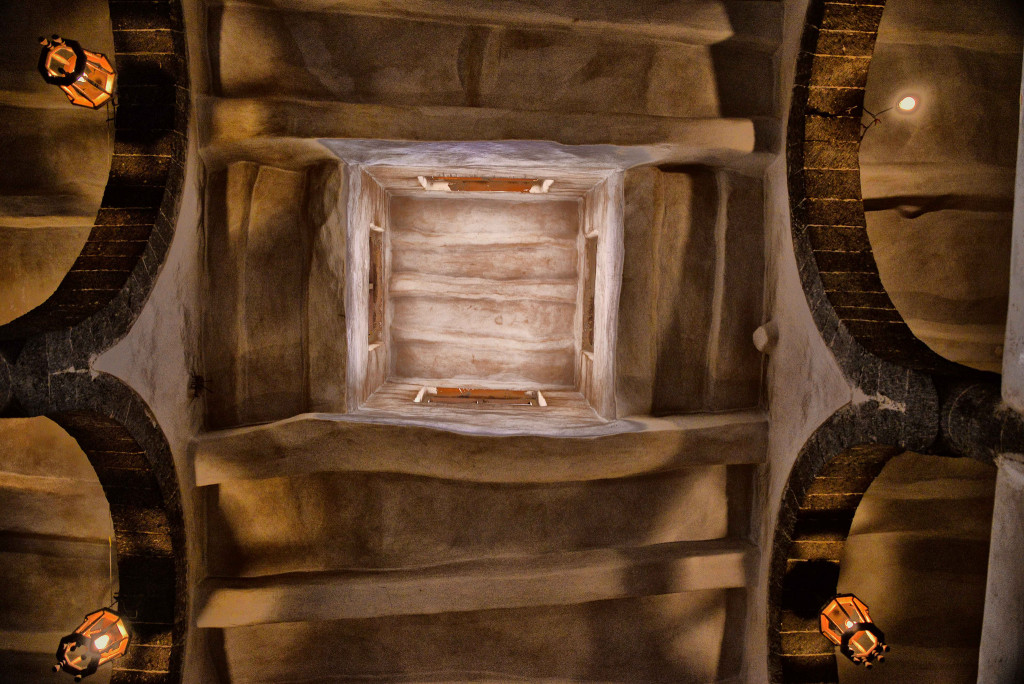 Traditional Yemeni architecture boasts fascinating details, like this light vent (Rod Waddington/flickr)