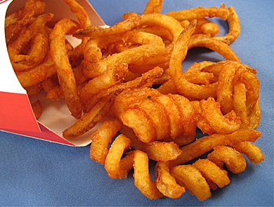 hardees_curly_fries_11