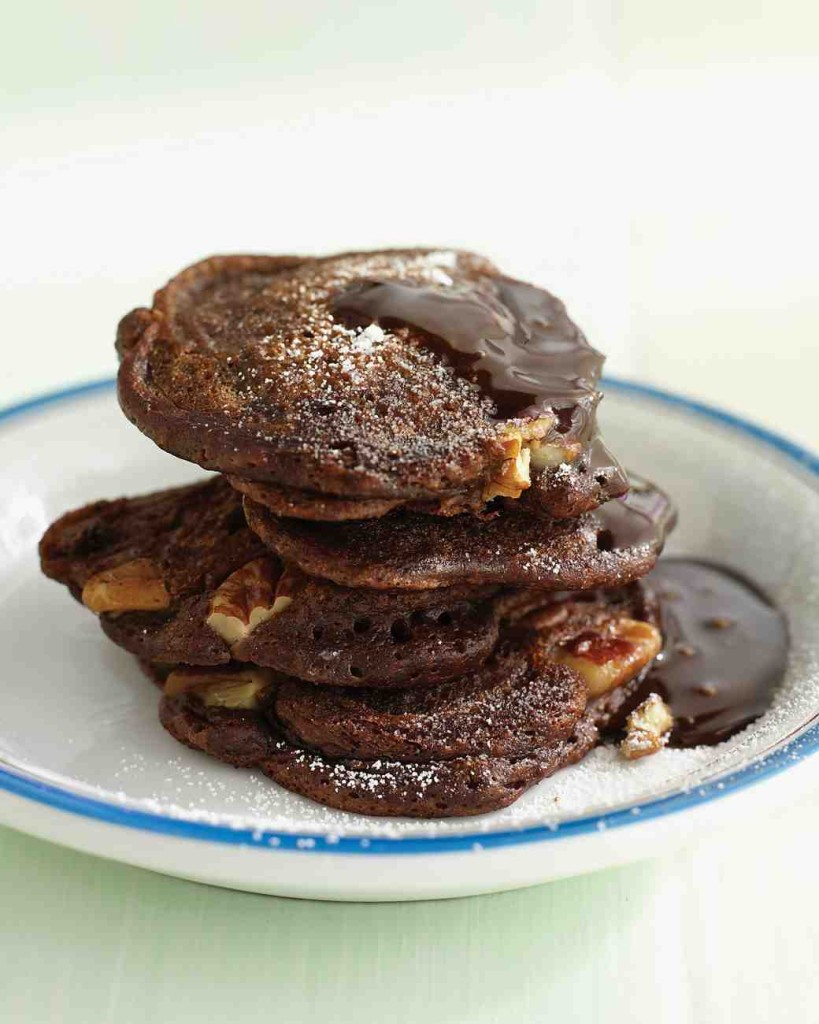 msledf_0905_chocpecanpancakes_vert
