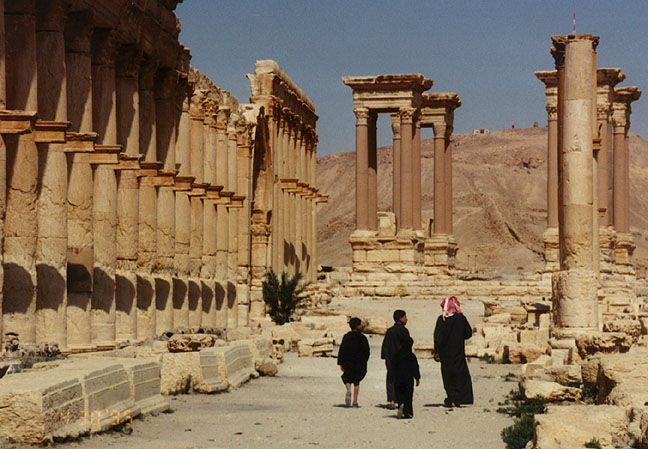 Palmyra in Syria -Palmyra ruins tourism destinations