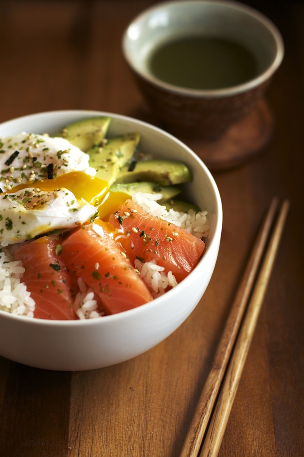 Salmon-Donburi-Set-the-Table