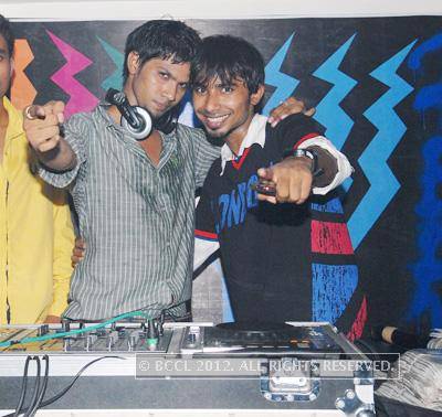 DJ-Samuel-R-with-his-friend-during-a-Saturday-Night-Party-held-at-V-5-Refuel-Lounge