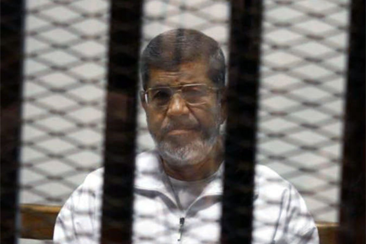 mohammed-morsi-in-prison