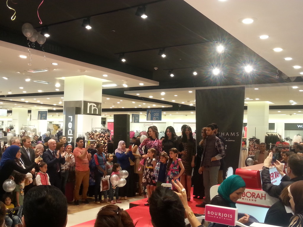 15 Types of People You Find in Every Egyptian Mall