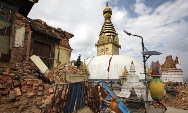 Swayambhunath after the Nepal earthquake of April 25, 2015 (Ninanjan Shrestha)