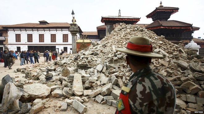 What is left of the Vatsala temple in Bhaktapur after the April 25, 2015 earthquake