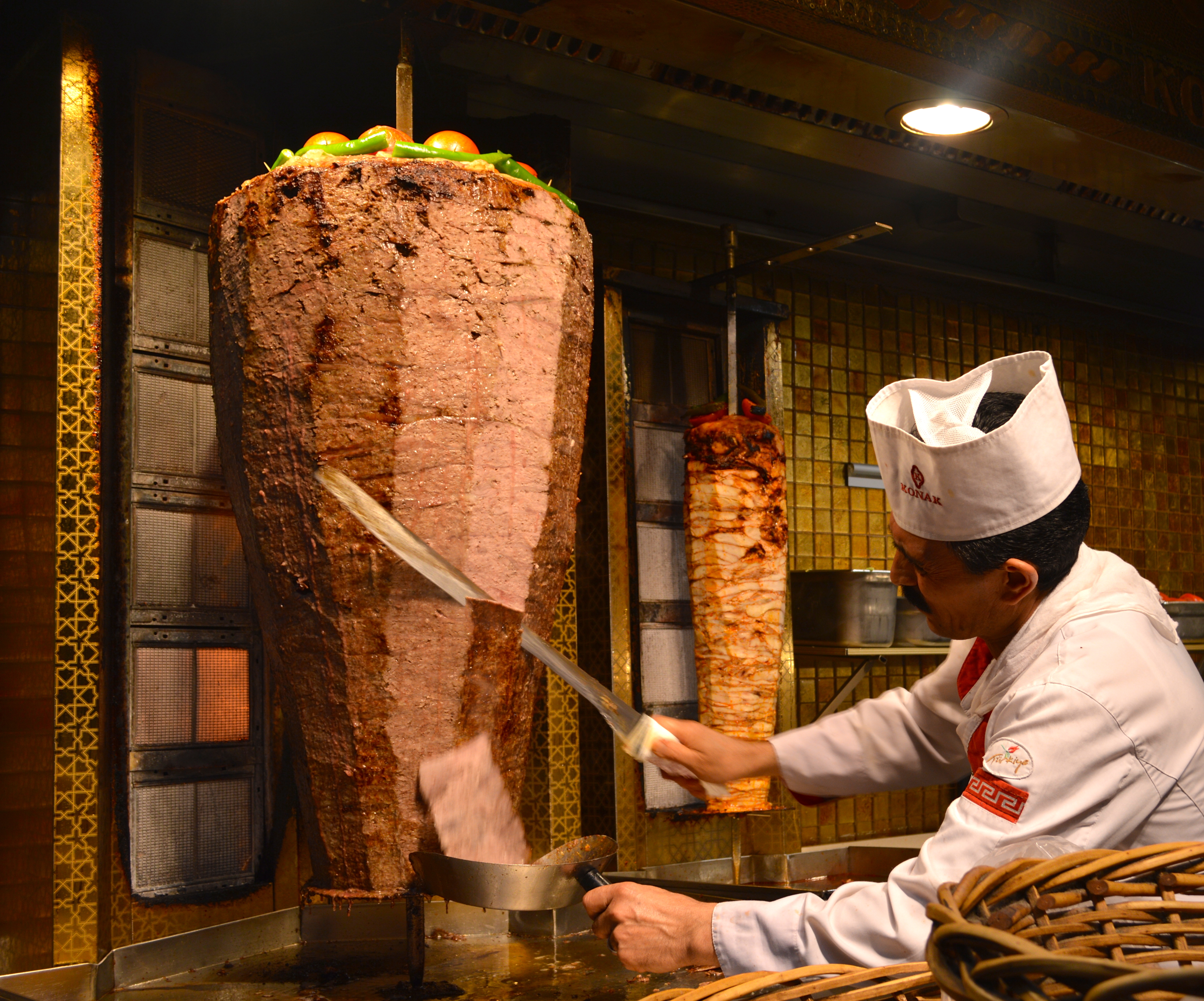 11 (via leaptravelandfoodblog.com:2014:02:22:istanbul-part-i-a-four-day-continuous-feast:)