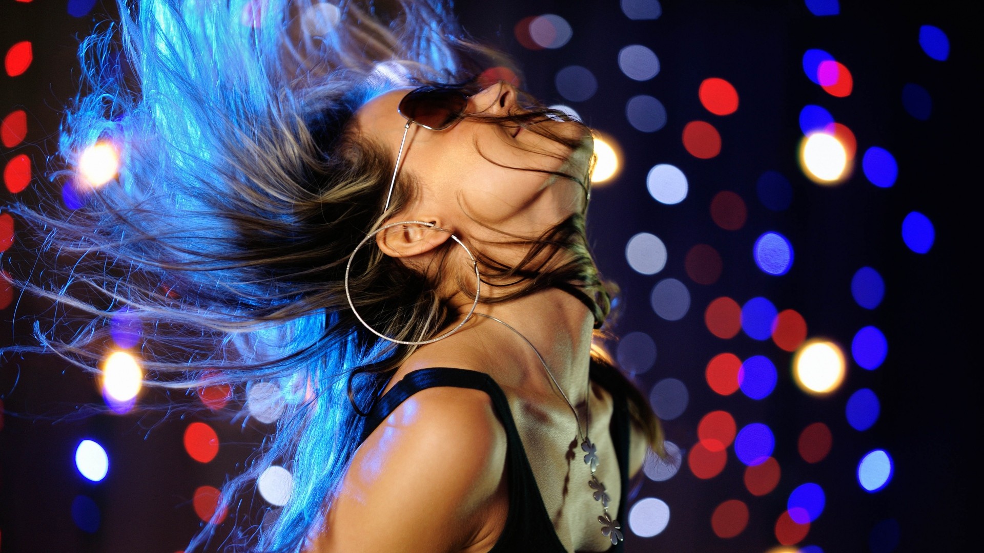 disco-club-girl-dance-exercise-hair-glasses-lights-1920x1080