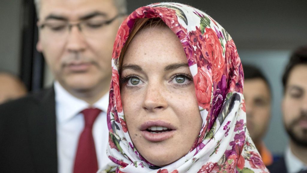 Is Lindsay Lohan a Secret Muslim or Does She Just Want to Be Arab?