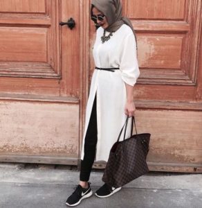 7f25a3e69875948390118b8e84a105e9