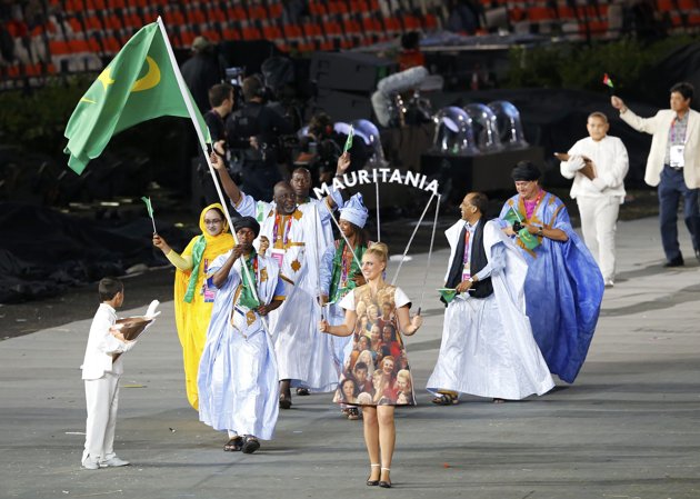 2012-07-27T231721Z_806279486_LM2E87R1SOMAG_RTRMADP_3_OLY-OPEN-CEREMONY-DAY0-ACT2