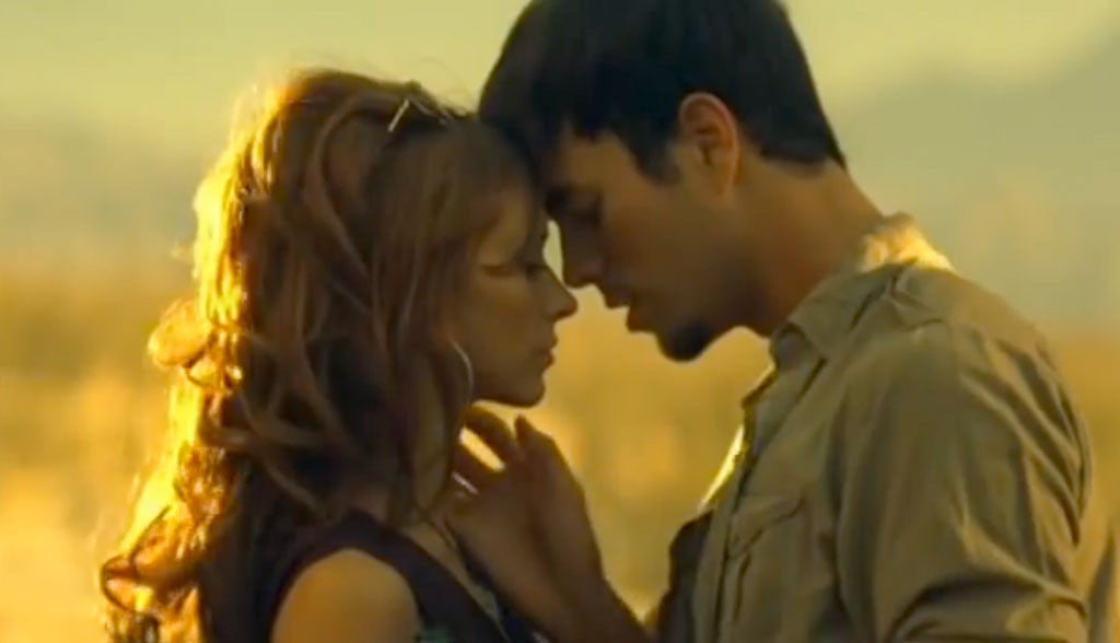 rs_1024x588-140929143930-1024-love-hewitt-cm-92914