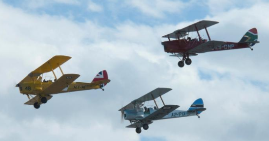 Vintage Biplanes from 20s and 30s to Land at Pyramids
