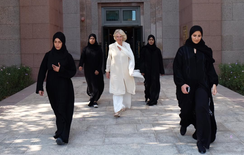 Duchess Camilla with four of her bodyguards (Photo: @ClarenceHouse)