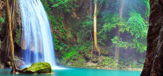 These Magical Pictures of Lebanon’s Baatara Waterfall Will Make You Want to Live There Forever