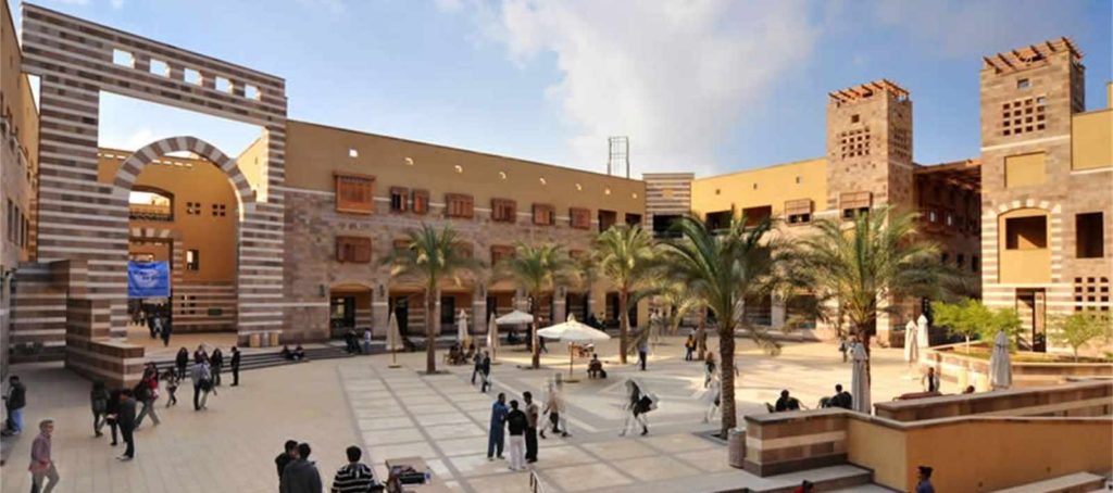 Administrative Court Ruled AUC to Only Calculate Its Tuition Fees in EGP