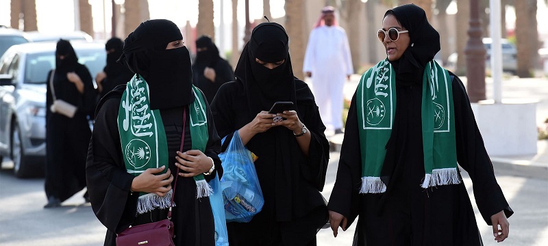 Are Saudi Women No Longer Required to Wear Abayas?
