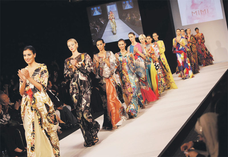 Dubai To Host World’s First Floating Fashion Week!