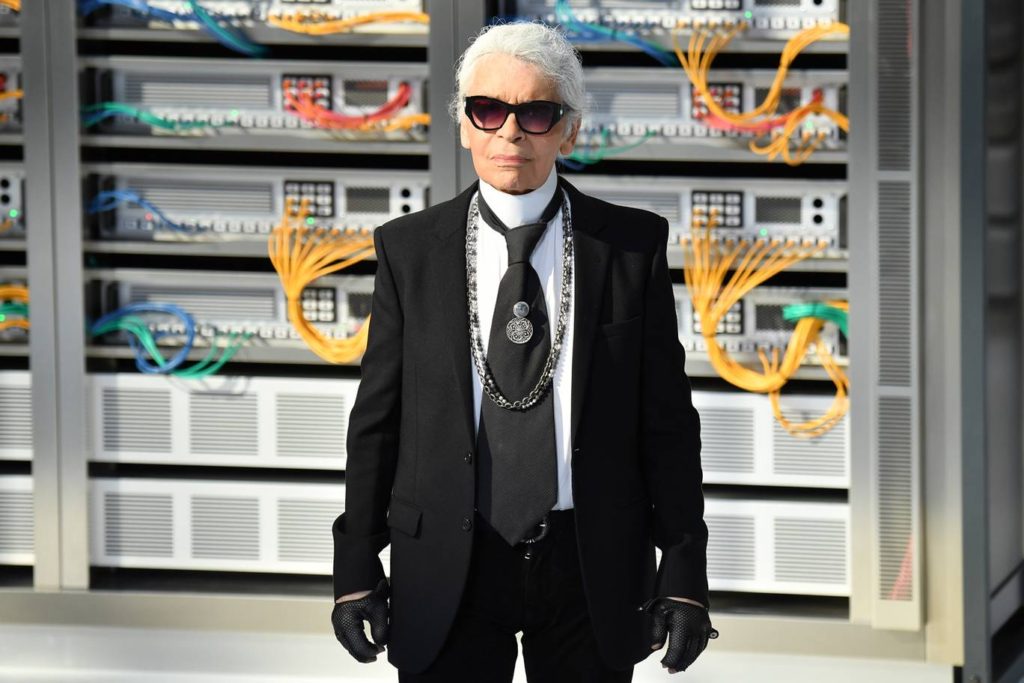 Arab Celebs Mourn the Death of Fashion Icon, Karl Lagerfeld