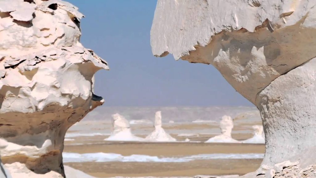 A Guide to the Beauty of Egypt’s White Desert