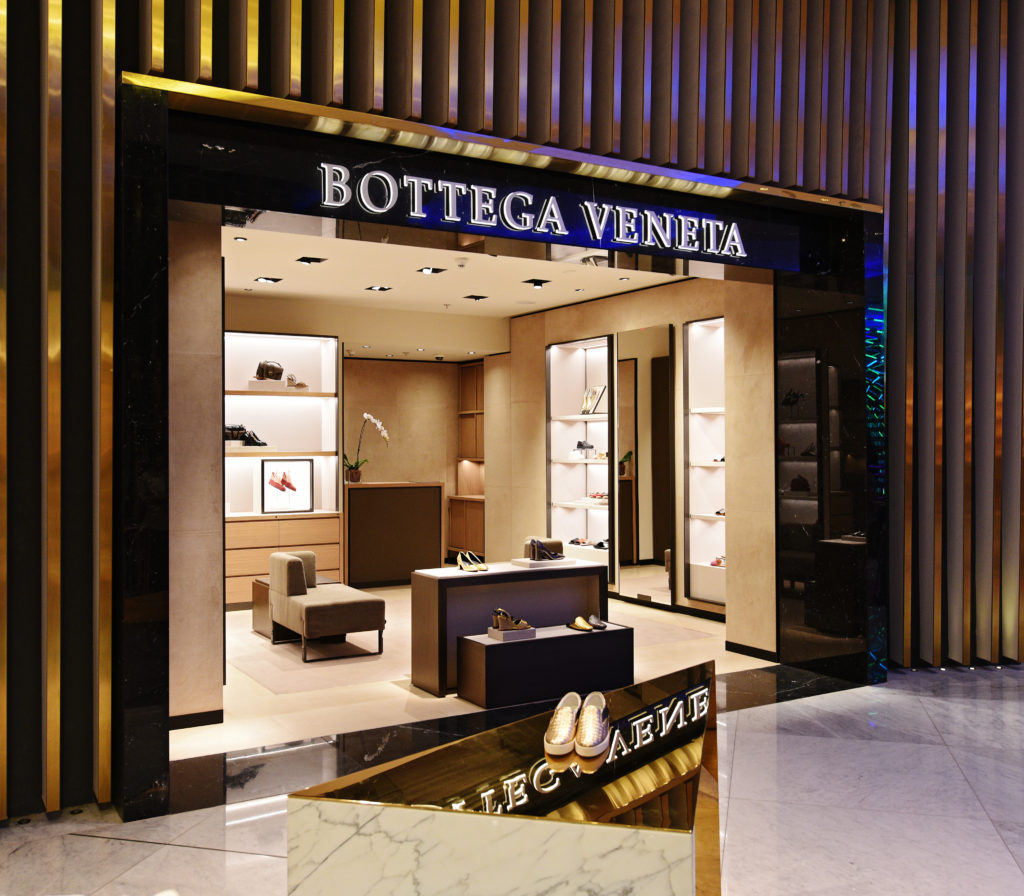 You Can Only Find These Bottega Veneta Accessories in UAE and Kuwait
