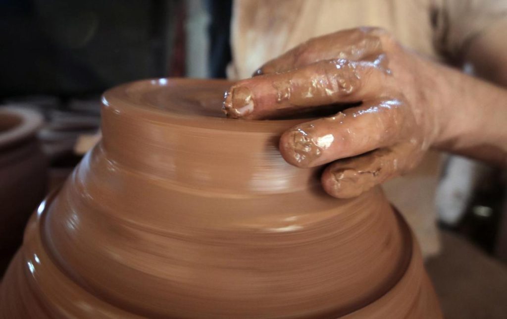 In Pictures: A Journey Through the Clay Pottery Craft in Old Cairo